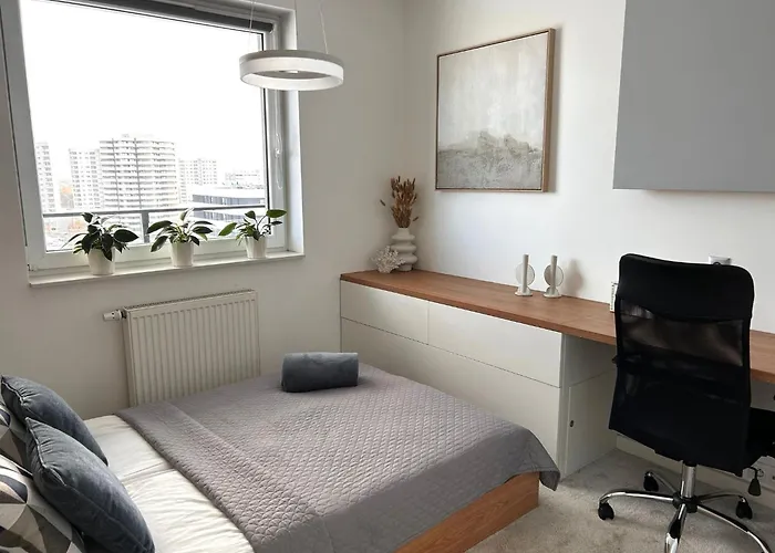 Sky 14 Floor * קטוביץ